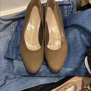 Salvatore Ferragamo Women's Tan Heels